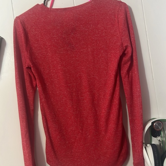 PINK Victoria’s Secret long sleeve - Picture 3 of 4